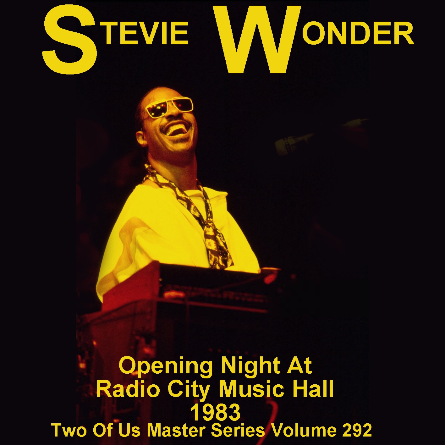 StevieWonder1983-10-18RadioCityMusicHallNYC (1).jpg